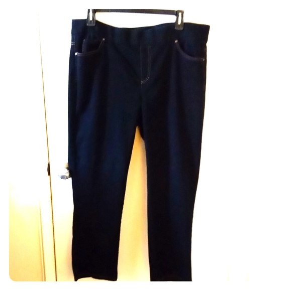 gloria vanderbilt pull on jeans